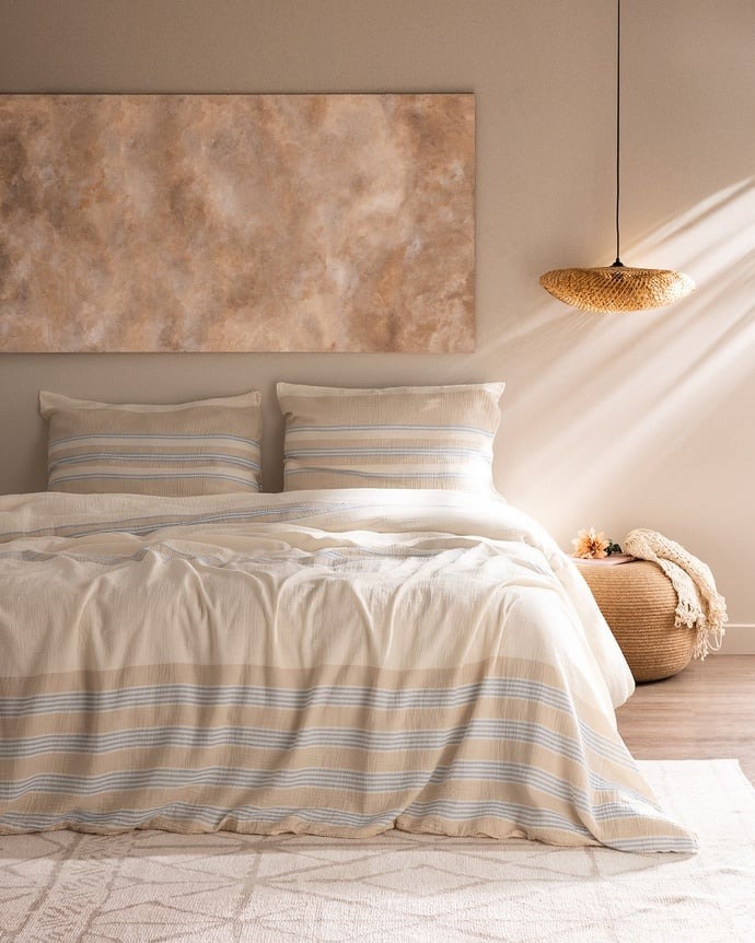 غطاء لحاف مزدوج المقاس من قماش الموسلين المصبوغ بالخيوط – شيريل